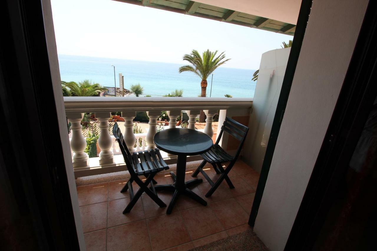 Aparthotel Del Prado Riva Ligure Exterior foto