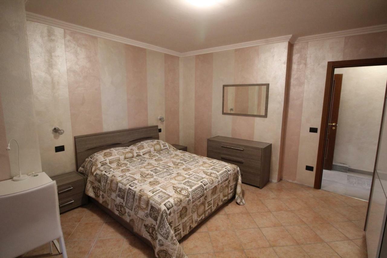Aparthotel Del Prado Riva Ligure Exterior foto